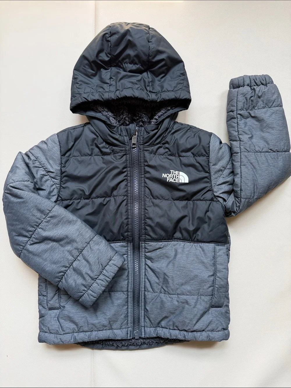 The North Face Kids Reversible Hooded Puffer Jacket - Black & Gray